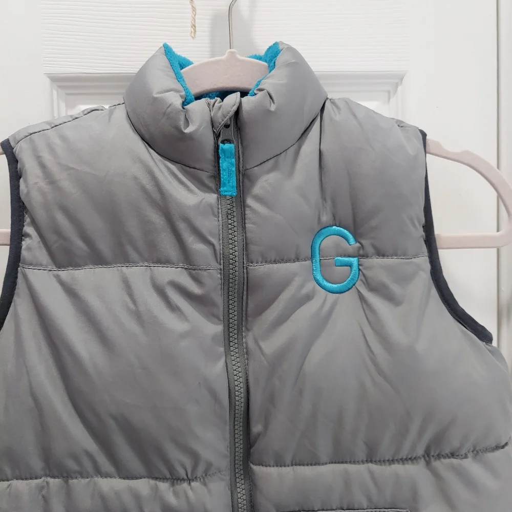 Old Navy grey Blue Lining girls vest Zipper Front Size 6/7